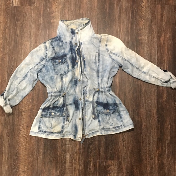 Denim Utility Jacket🎣 - Picture 2 of 4